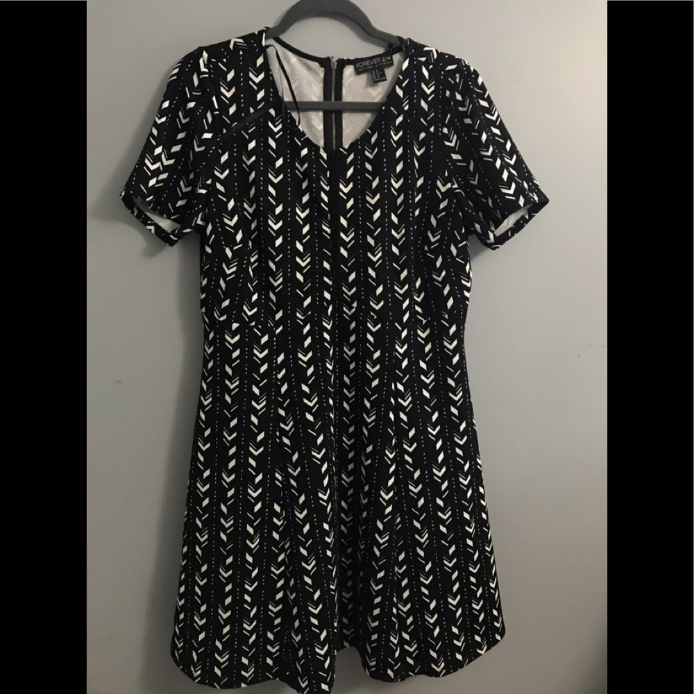 Black and white dress